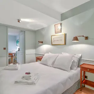 https://pick-a-flats-apartments-in-saint-germain-paul-louis-courier.fr-paris.fr